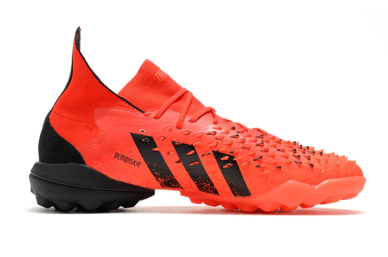 Adidas Predator Freak TF  SOCIETY